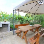 Marica With Swimmingpool Apartment
