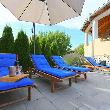 Appartement Marica With Swimmingpool