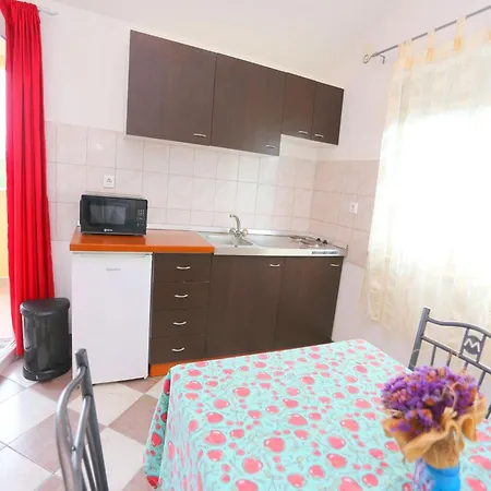 Marica With Swimmingpool Appartement Kakma