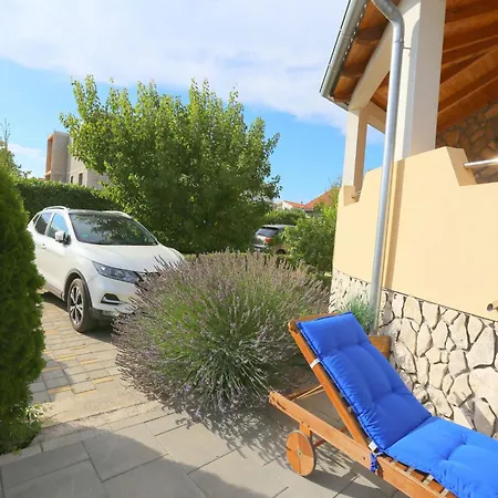 Appartement Marica With Swimmingpool Kakma